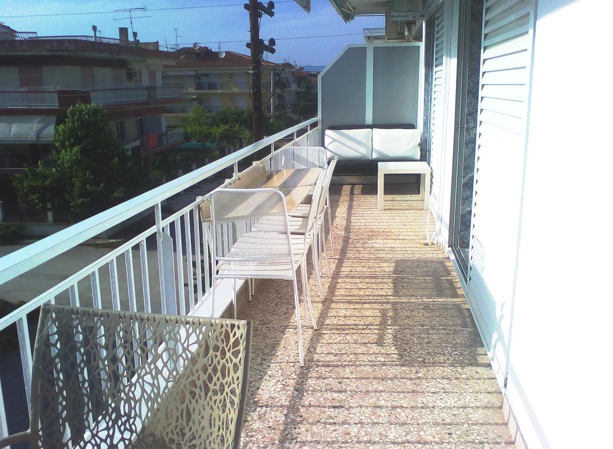 Themis 40 Steps From Beach Paralia Dionysiou Exteriér fotografie